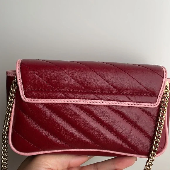 ♥️SOLD♥️AUTHENTIC GUCCI
Red & Pink Super Mini Matelassé GG Marmont Bag - Picture 10 of 17